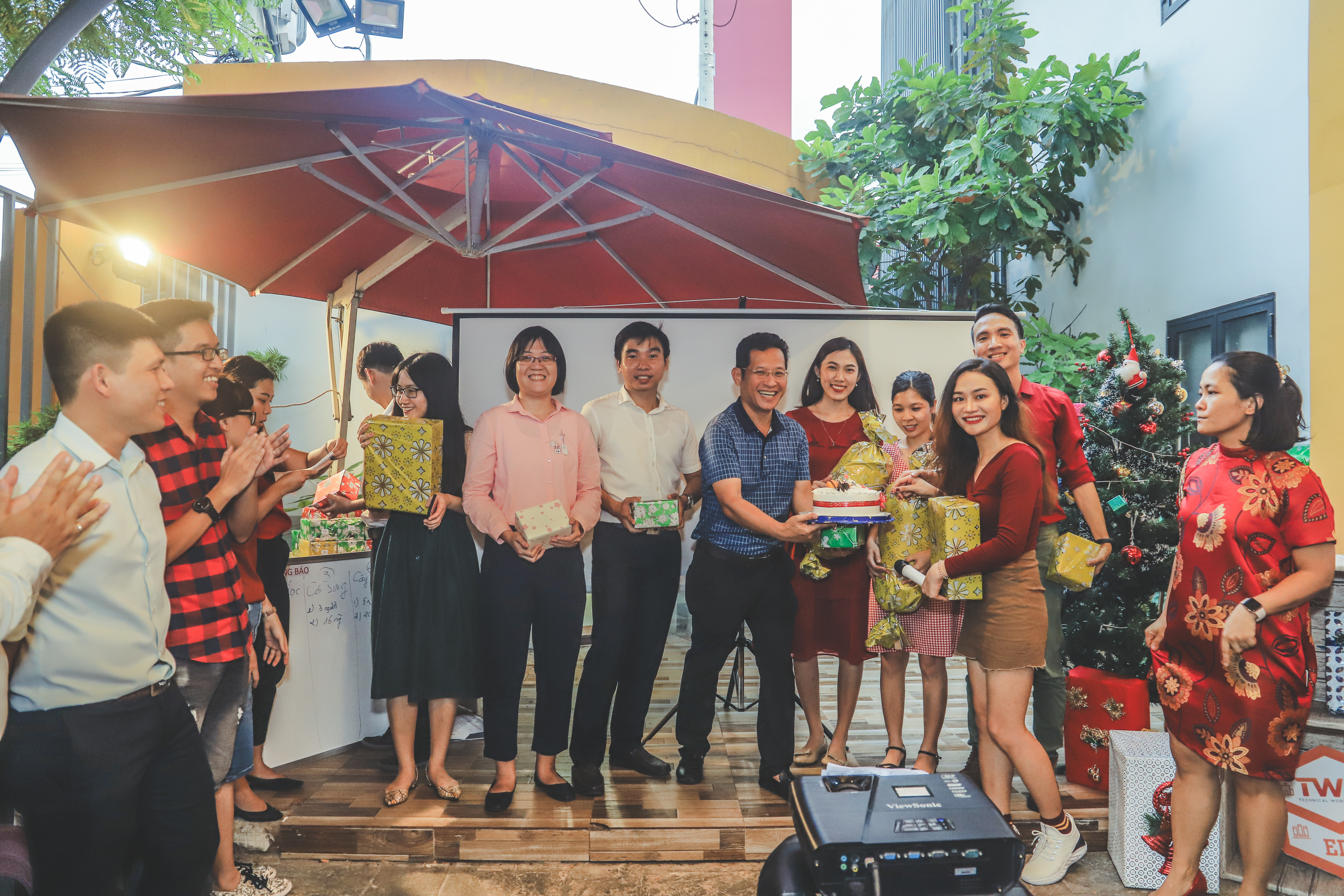 TWG CELEBRATING CHRISTMAS EVE!