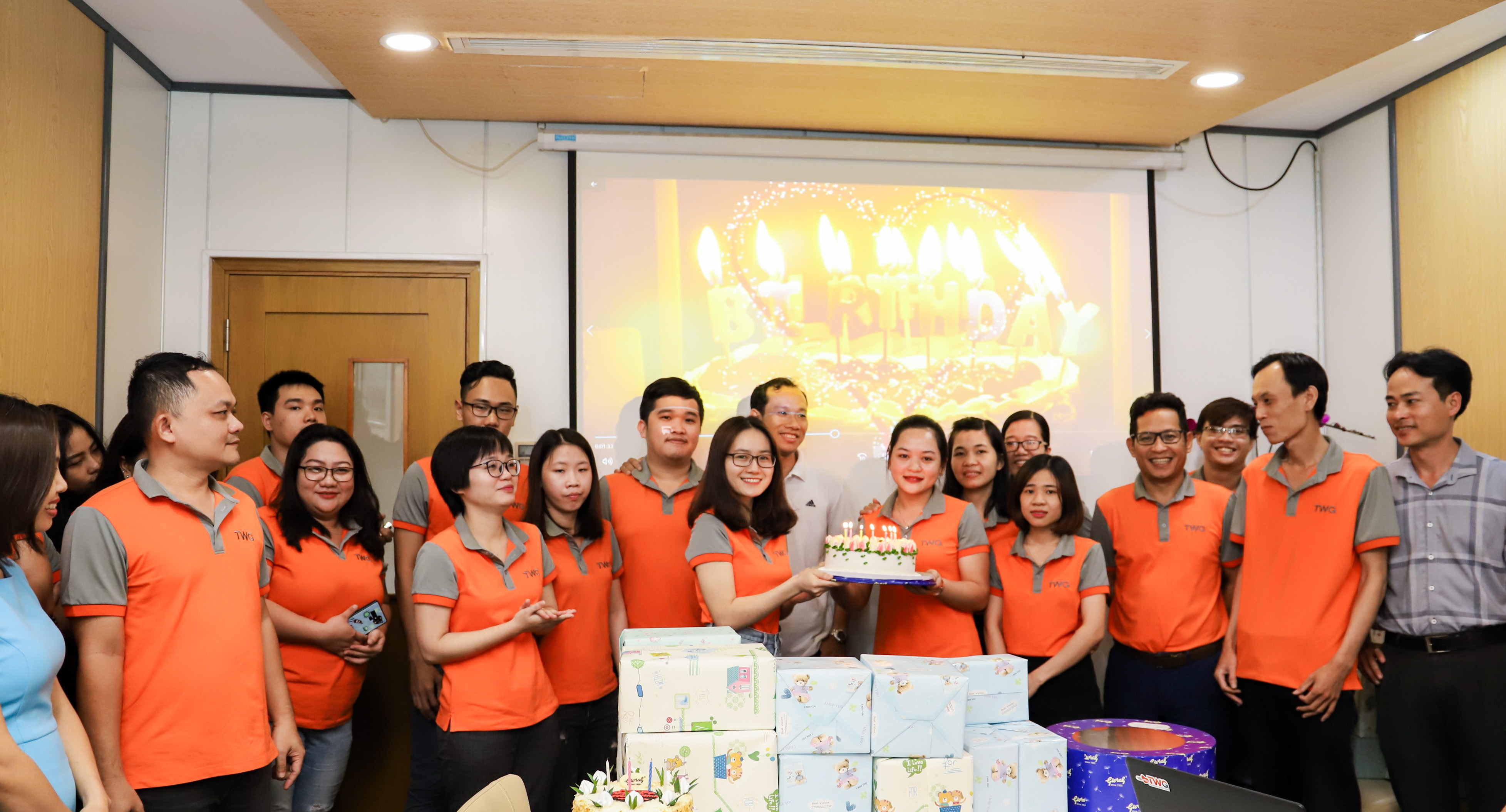 TWGER - RỘN RÀNG “HAPPY DAY” QUÝ II